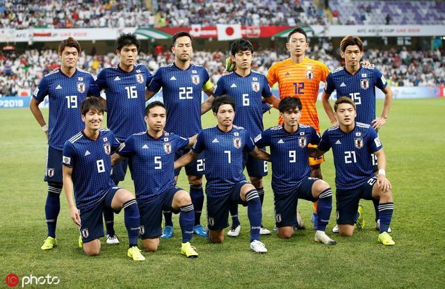 通过人工智 通过人工智