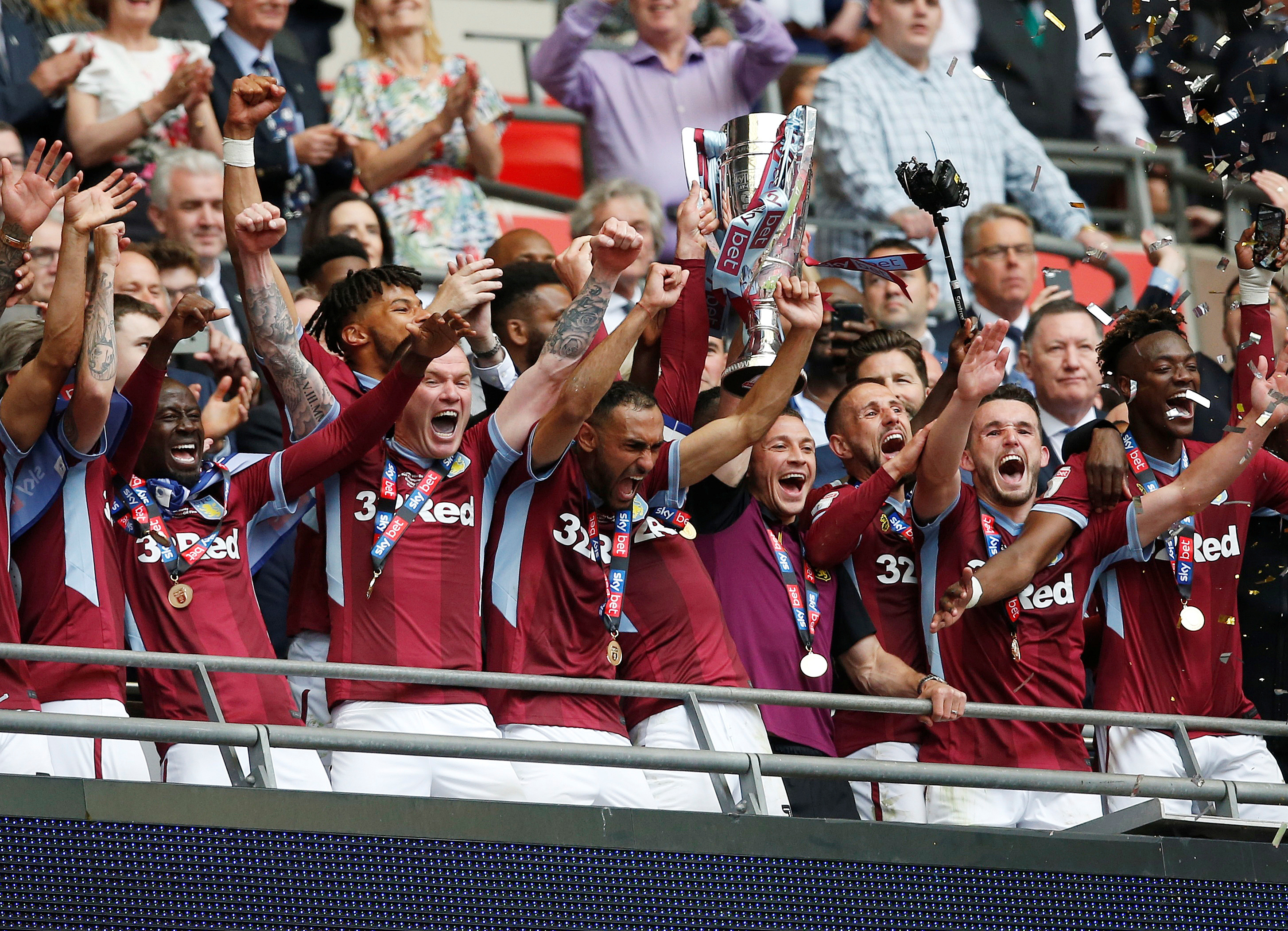 战仍然令人 战仍然令人