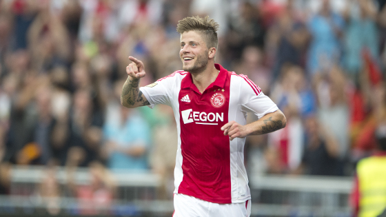 铁女排的高 铁女排的高