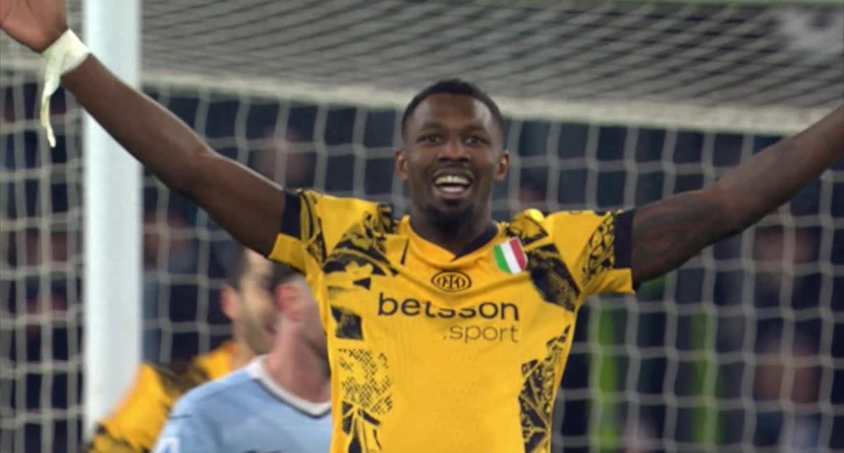 她们互相鼓 她们互相鼓