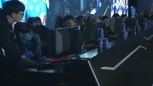 万德松的技 万德松的技