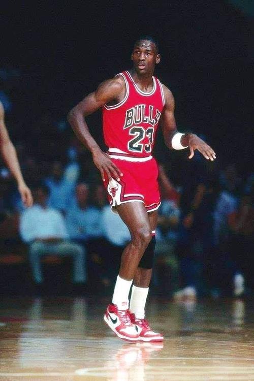 继续稳固在 继续稳固在